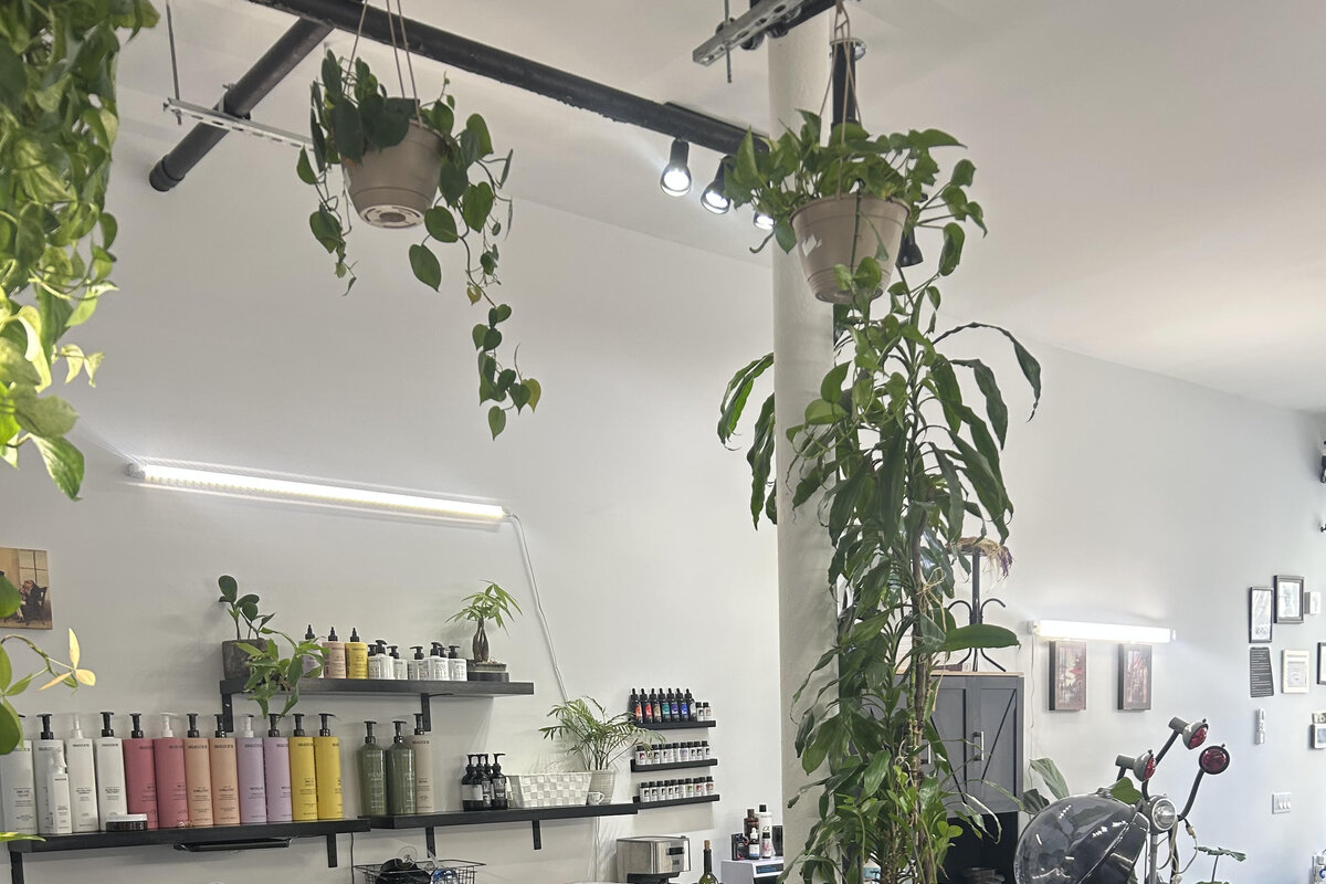 Arched Mirror Stations — Luxe Hair Lounge Brooklyn NY